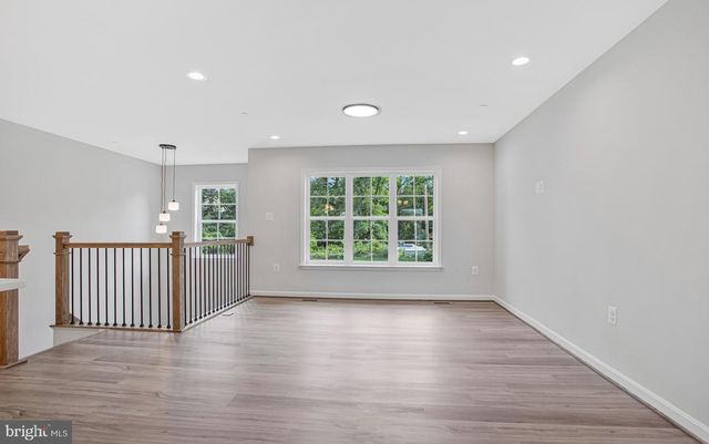 10-E POPLAR LN, Indian Head, MD 20640