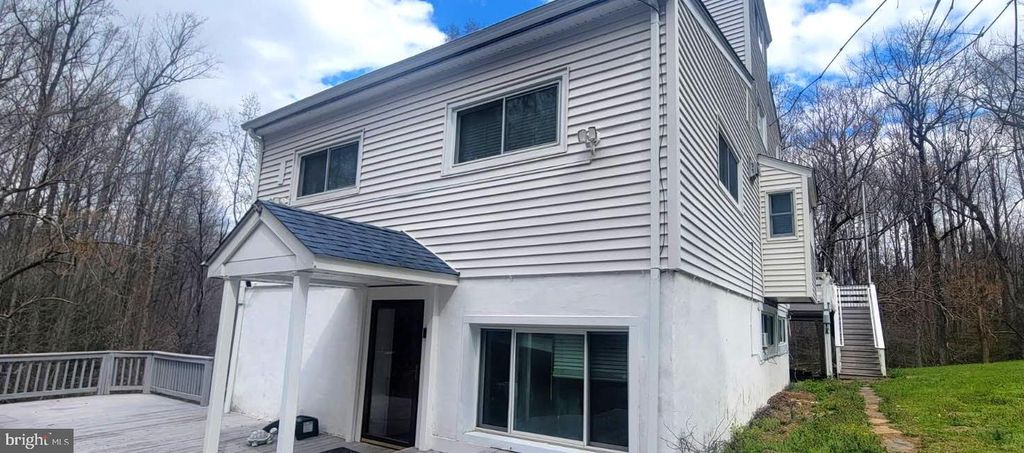 13380 UNION DR, King George, VA 22485