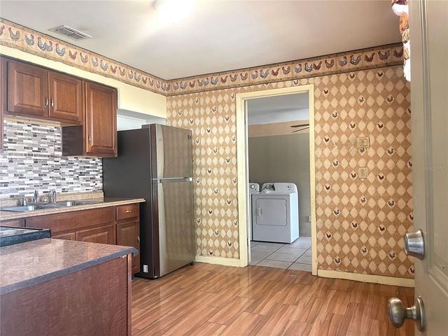 4103 E HANNA AVENUE, Tampa, FL 33610