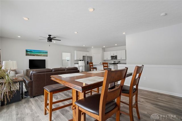 5166 Windbrooke Drive, Tipp City, OH 45371