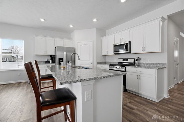 5166 Windbrooke Drive, Tipp City, OH 45371