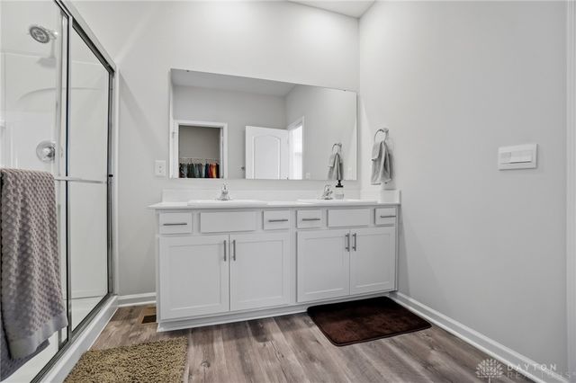 5166 Windbrooke Drive, Tipp City, OH 45371