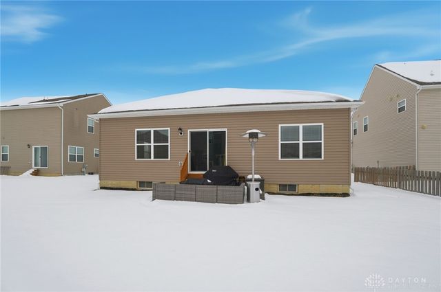 5166 Windbrooke Drive, Tipp City, OH 45371