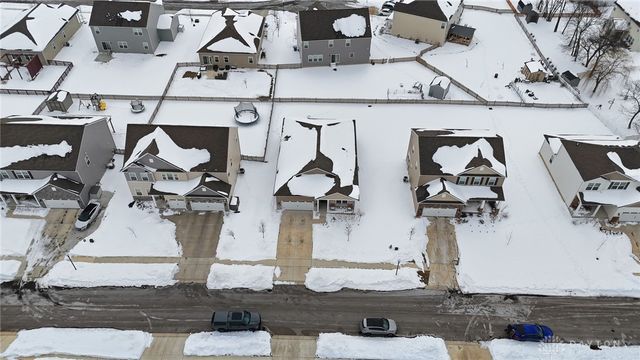 5166 Windbrooke Drive, Tipp City, OH 45371