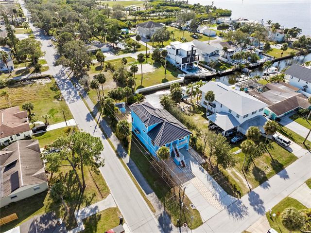 5446 BLUEPOINT DRIVE, Port Richey, FL 34668