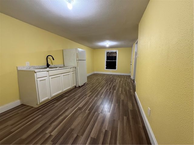 2411 Morris St, Corpus Christi, TX 78405