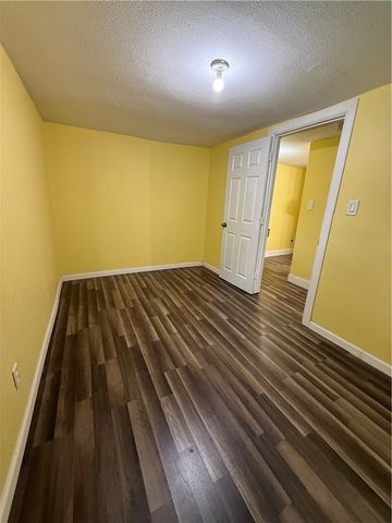 2411 Morris St, Corpus Christi, TX 78405