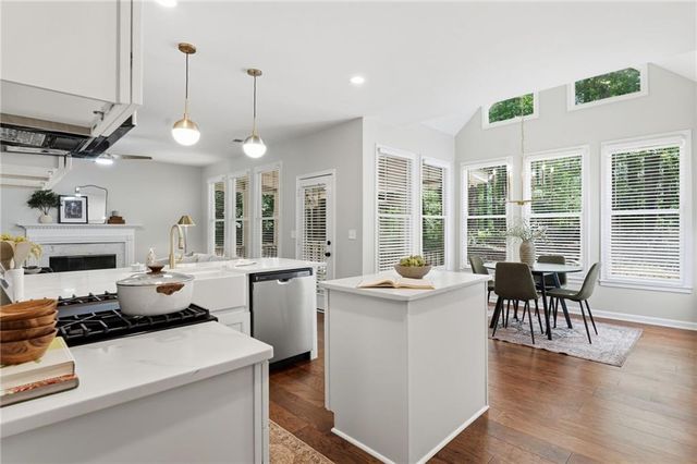 3512 Wellsley Drive, Powder Springs, GA 30127
