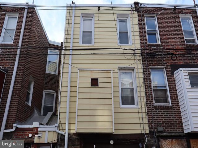 221 KENILWORTH AVE, Philadelphia, PA 19120