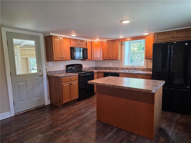 5166 Springmill Road, Whitehall Twp, PA 18052