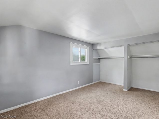 1515 Collinwood Circle, Cuyahoga Falls, OH 44221