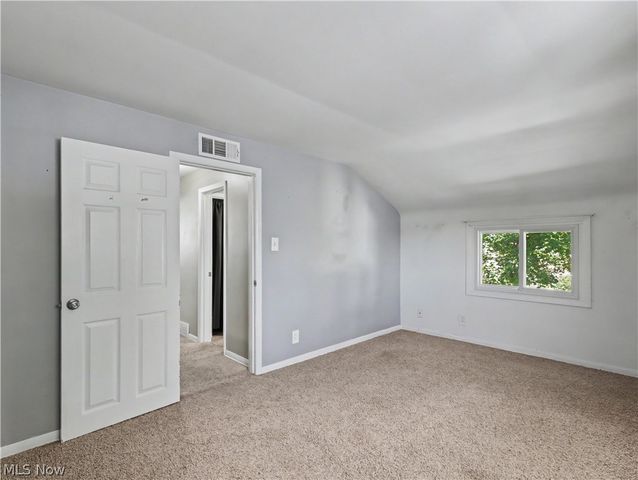 1515 Collinwood Circle, Cuyahoga Falls, OH 44221