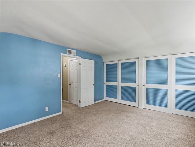 1515 Collinwood Circle, Cuyahoga Falls, OH 44221