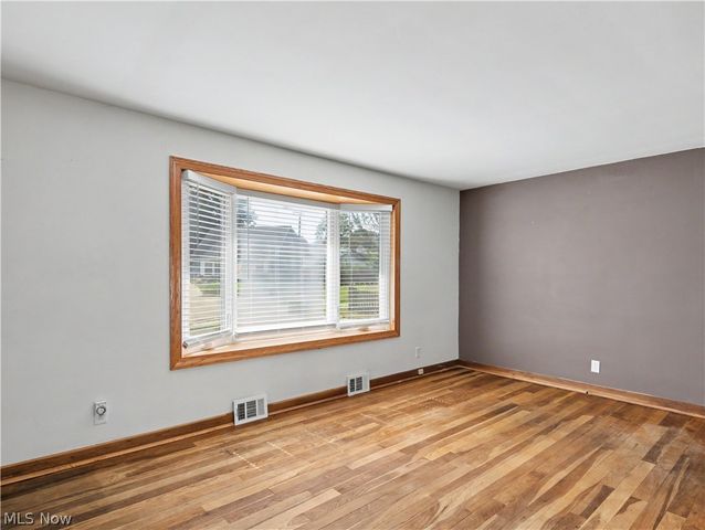 1515 Collinwood Circle, Cuyahoga Falls, OH 44221