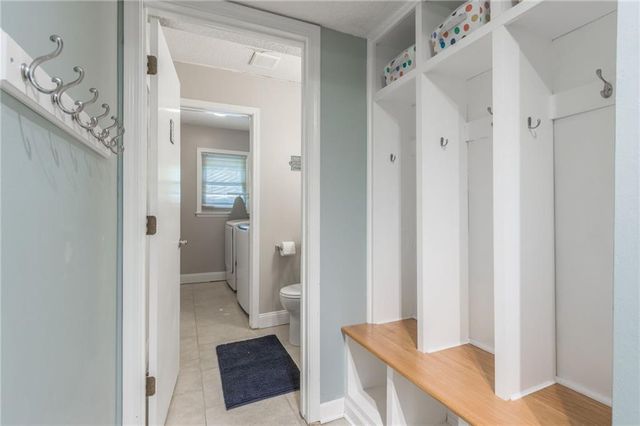 5909 N Norton Avenue, Gladstone, MO 64119