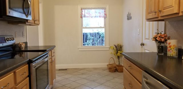 1011 Nave Street, Elizabethton, TN 37643