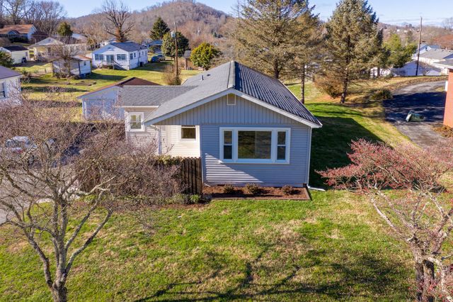 1011 Nave Street, Elizabethton, TN 37643