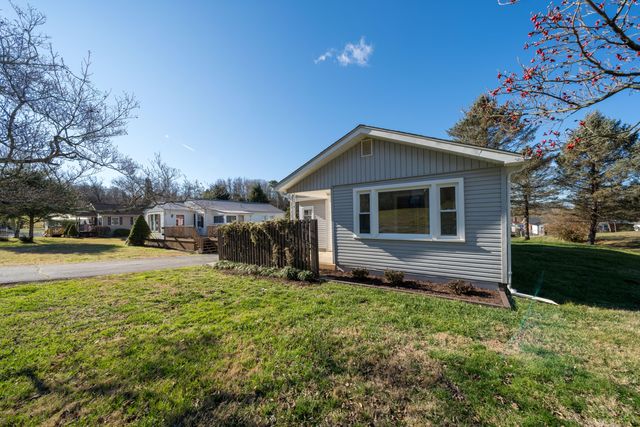 1011 Nave Street, Elizabethton, TN 37643