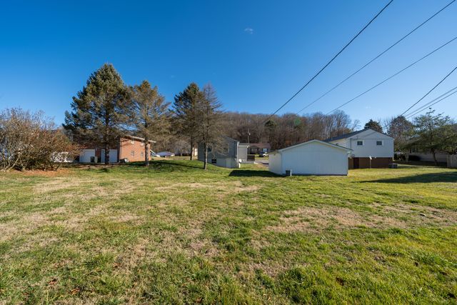 1011 Nave Street, Elizabethton, TN 37643
