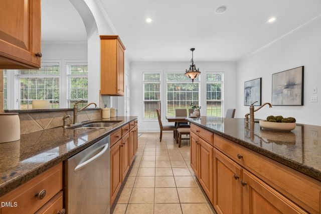 1049 Kennicott Avenue, Cary, NC 27513