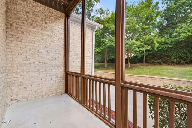 1049 Kennicott Avenue, Cary, NC 27513