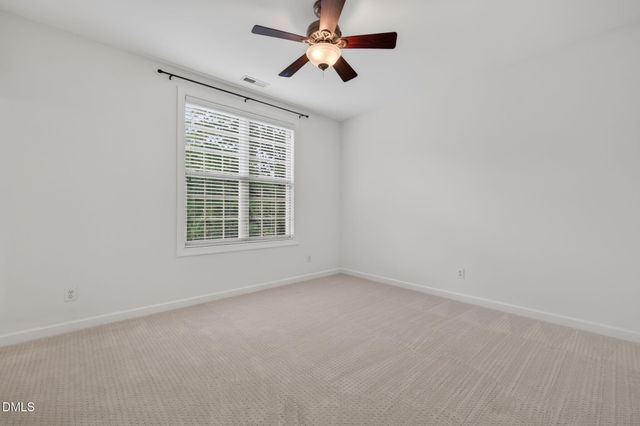 1049 Kennicott Avenue, Cary, NC 27513
