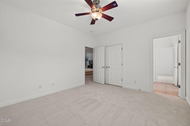 1049 Kennicott Avenue, Cary, NC 27513