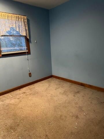 16393 Hendricks Street, Lowell, IN 46356