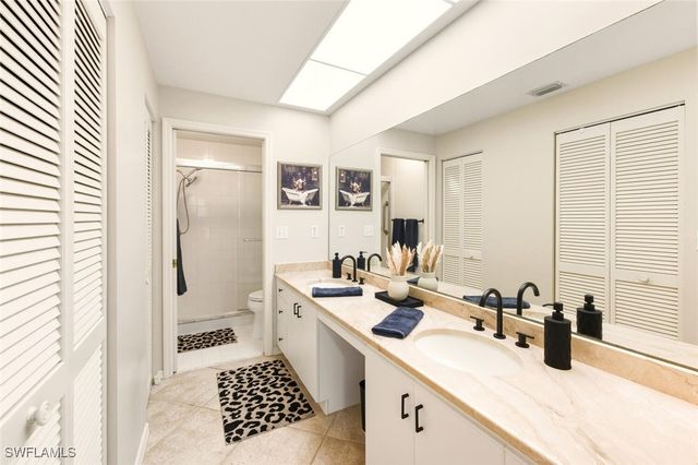 871 Tanbark DR 102, Naples, FL 34108