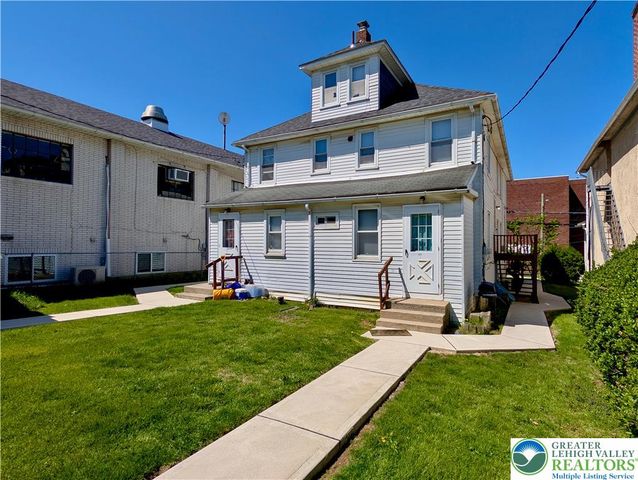 1083 Main Street, Hellertown Boro, PA 18055