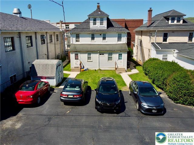 1083 Main Street, Hellertown Boro, PA 18055