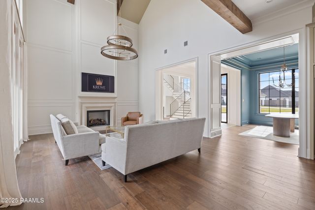 619 Gunter Grass Court, Lafayette, LA 70508