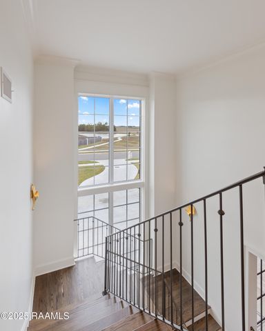 619 Gunter Grass Court, Lafayette, LA 70508