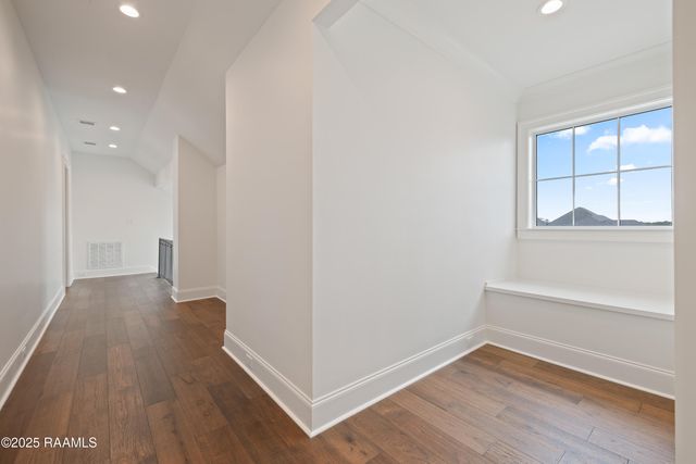 619 Gunter Grass Court, Lafayette, LA 70508