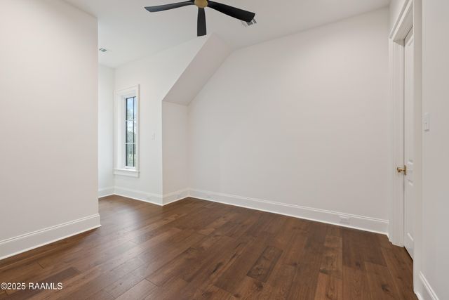 619 Gunter Grass Court, Lafayette, LA 70508