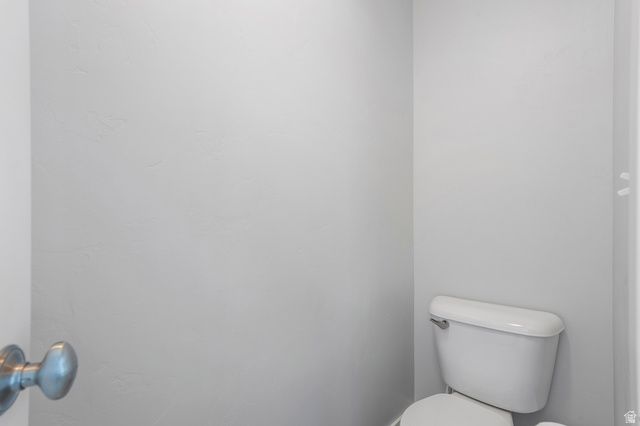 1587 E SMITHFIELD DR, Eagle Mountain, UT 84005