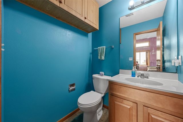 3502 Stoneview Circle SW, Cedar Rapids, IA 52404