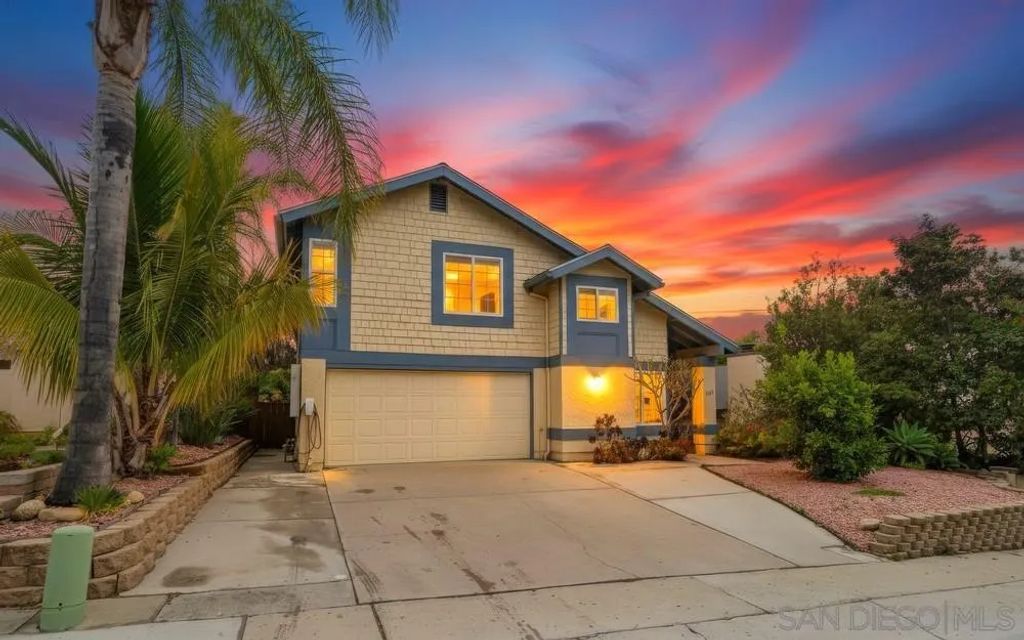 3123 Villa Espana, Spring Valley, CA 91978