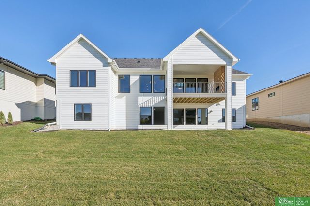 3306 S 212th Street, Elkhorn, NE 68022