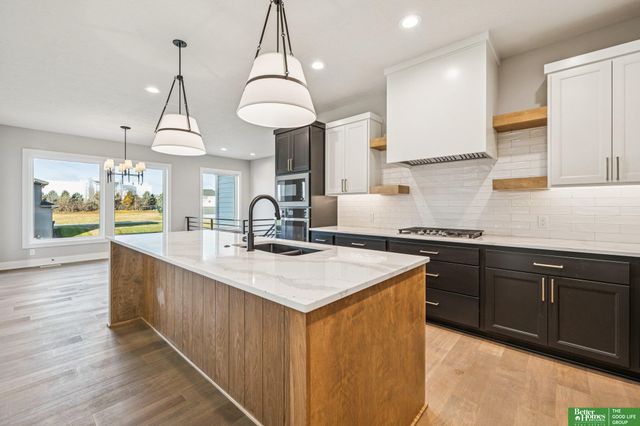 3306 S 212th Street, Elkhorn, NE 68022