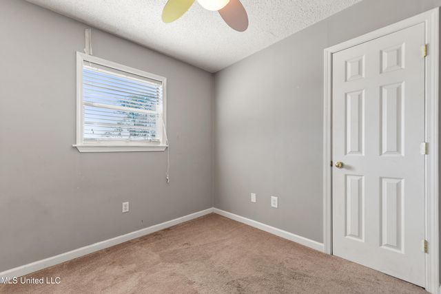 649 N Orchard, D'iberville, MS 39540