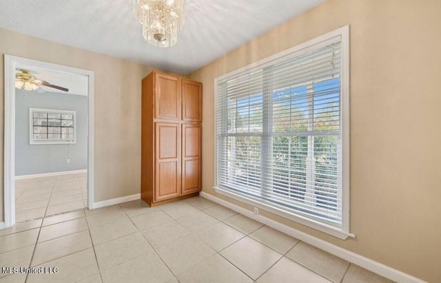 649 N Orchard, D'iberville, MS 39540