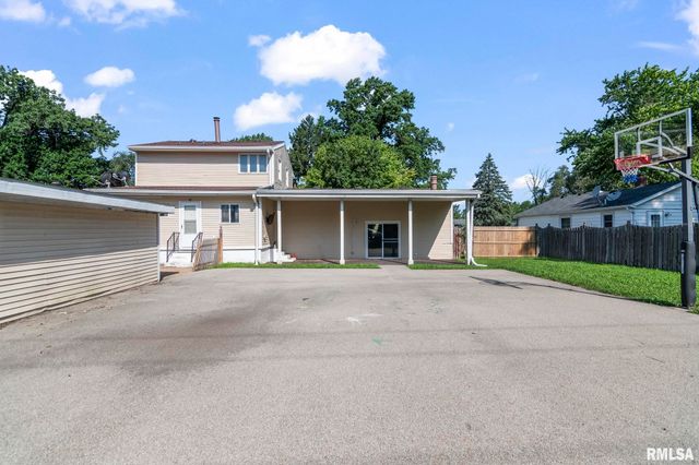3360 CARMAN Avenue, Springfield, IL 62703