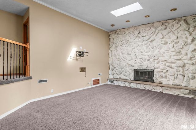 3360 CARMAN Avenue, Springfield, IL 62703