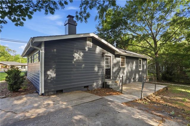 4570 Old Cowan Road, Acworth, GA 30101