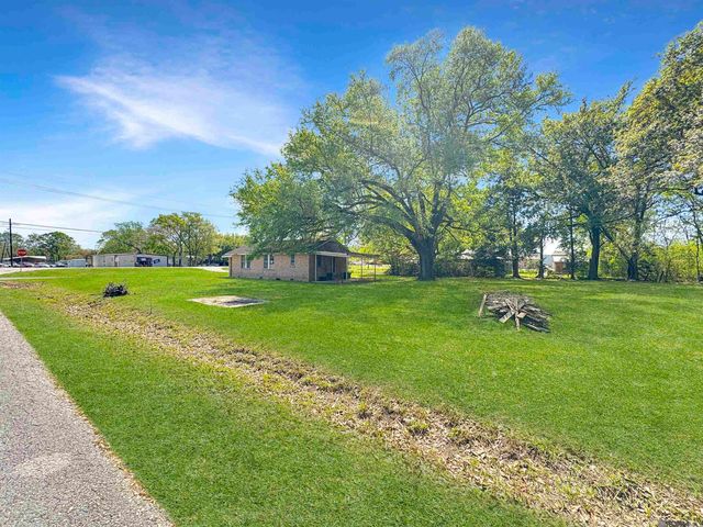 13409 La Hwy 44, Gonzales, LA 70737