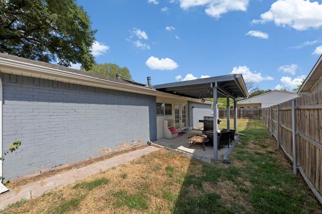 6009 Mimosa Lane, Rowlett, TX 75089