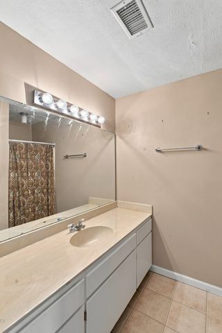 237 Cedarwood Ln, Madison, TN 37115