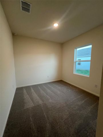 124 Rother PL, Taylor, TX 76574