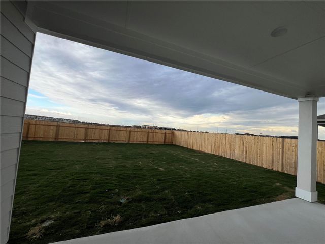 124 Rother PL, Taylor, TX 76574